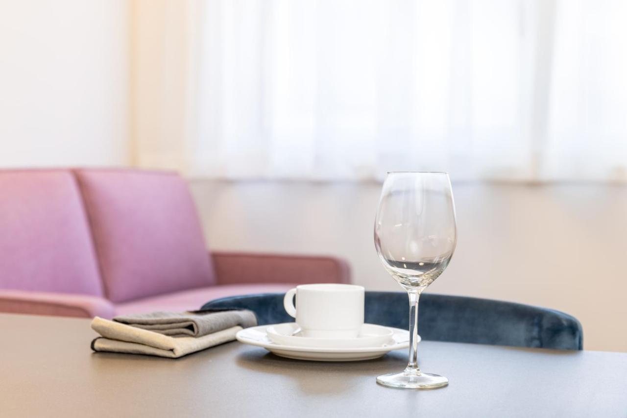 Minerva Guesthouse Trento Bagian luar foto
