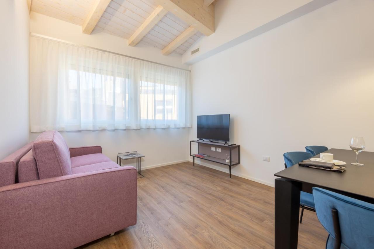 Minerva Guesthouse Trento Bagian luar foto