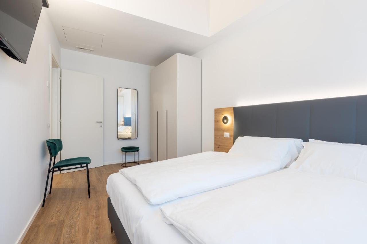 Minerva Guesthouse Trento Bagian luar foto
