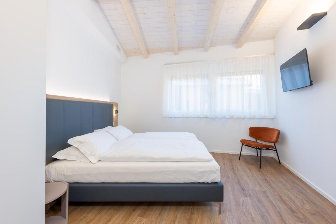 Minerva Guesthouse Trento Bagian luar foto